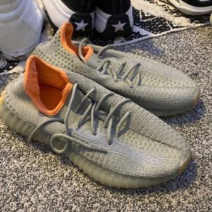 Yeezy 350 v2 desert sage